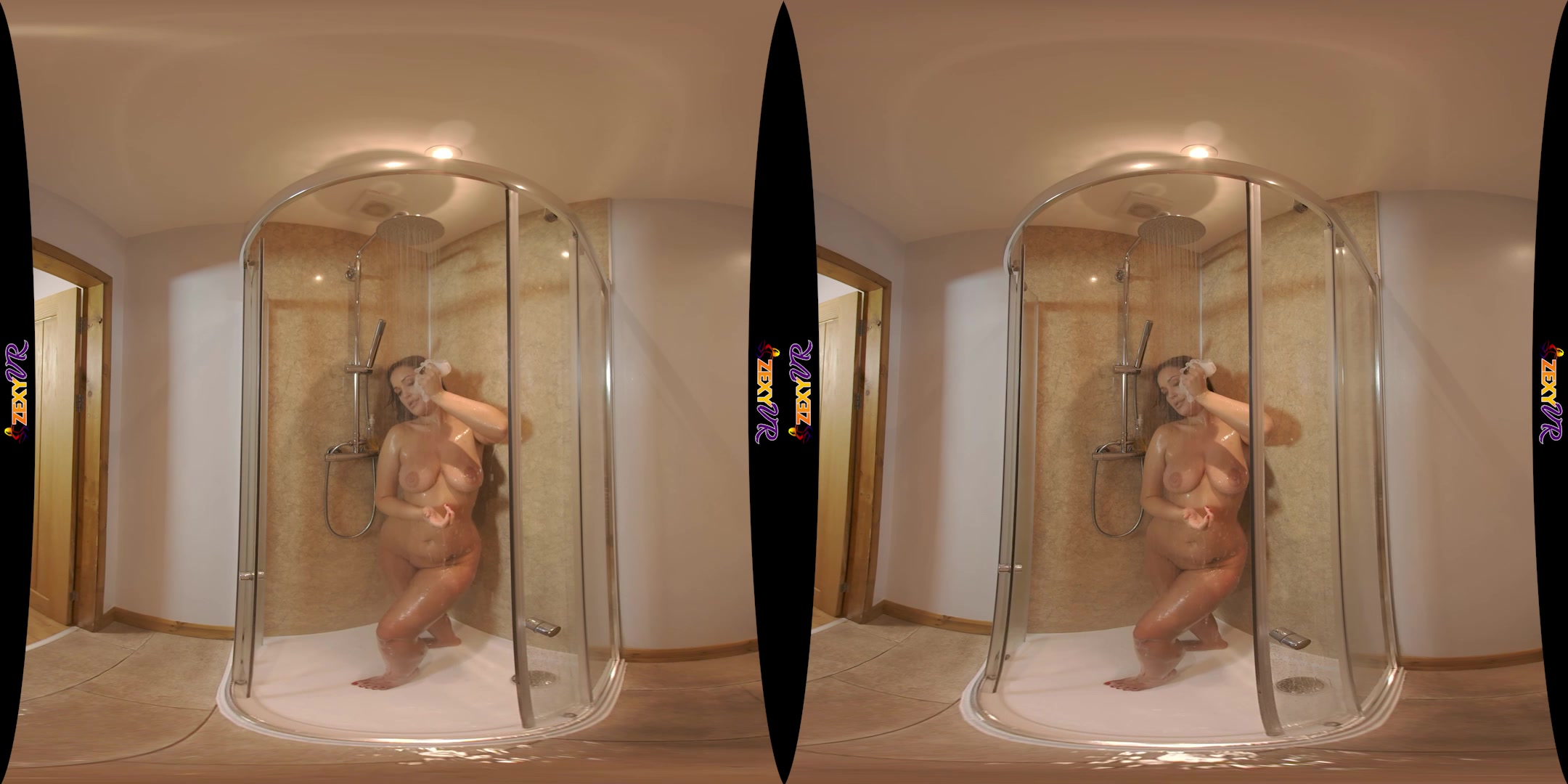 Wet & Wonderful featuring Frankie L - ZexyVR