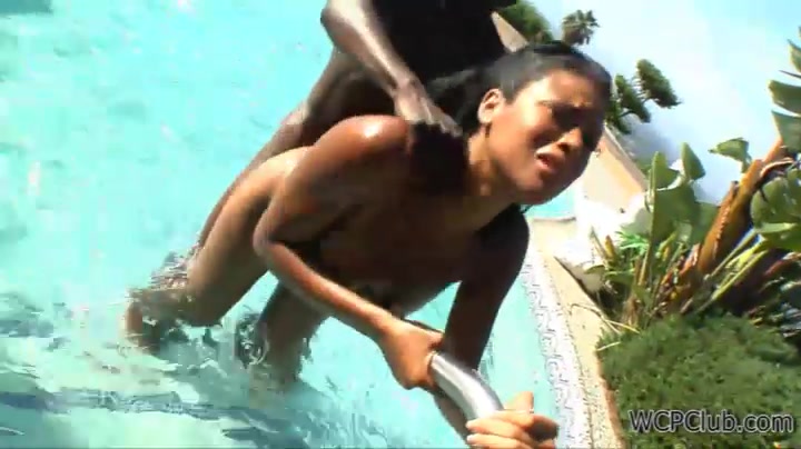 Ebony Climax. WCPClub Videos: Rihanna Rimes