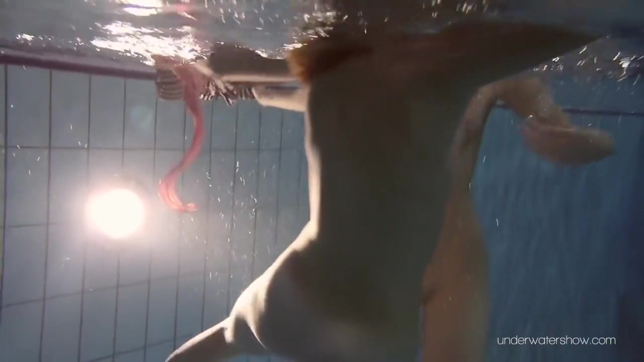 Hottest Babes Strip While Swimming