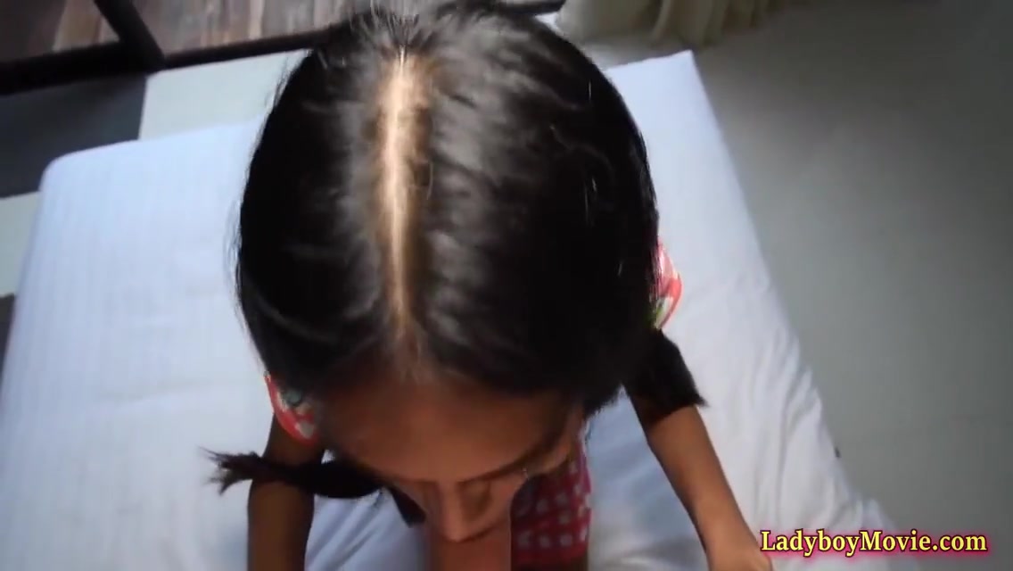 teen 18+ Ladyboy Venus Blowjob And Bareback Ass Fuck 6 Min