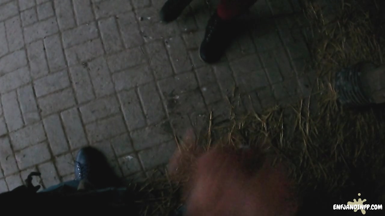 Blowjob And Facial In A Barn Had To Watch Outnot To Get Caught - Sex Movies Featuring Enfjandinfp