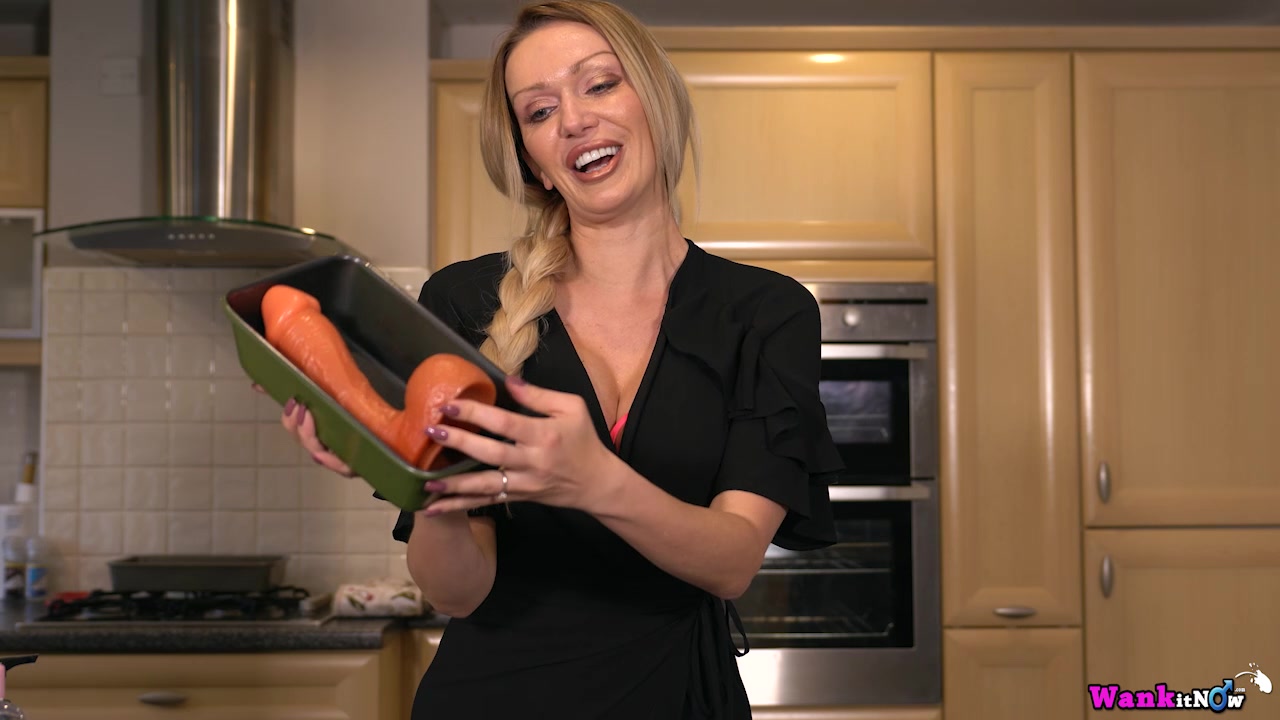 Amber Jayne - The Great British Wank Off - Sexy Videos - WankitNow
