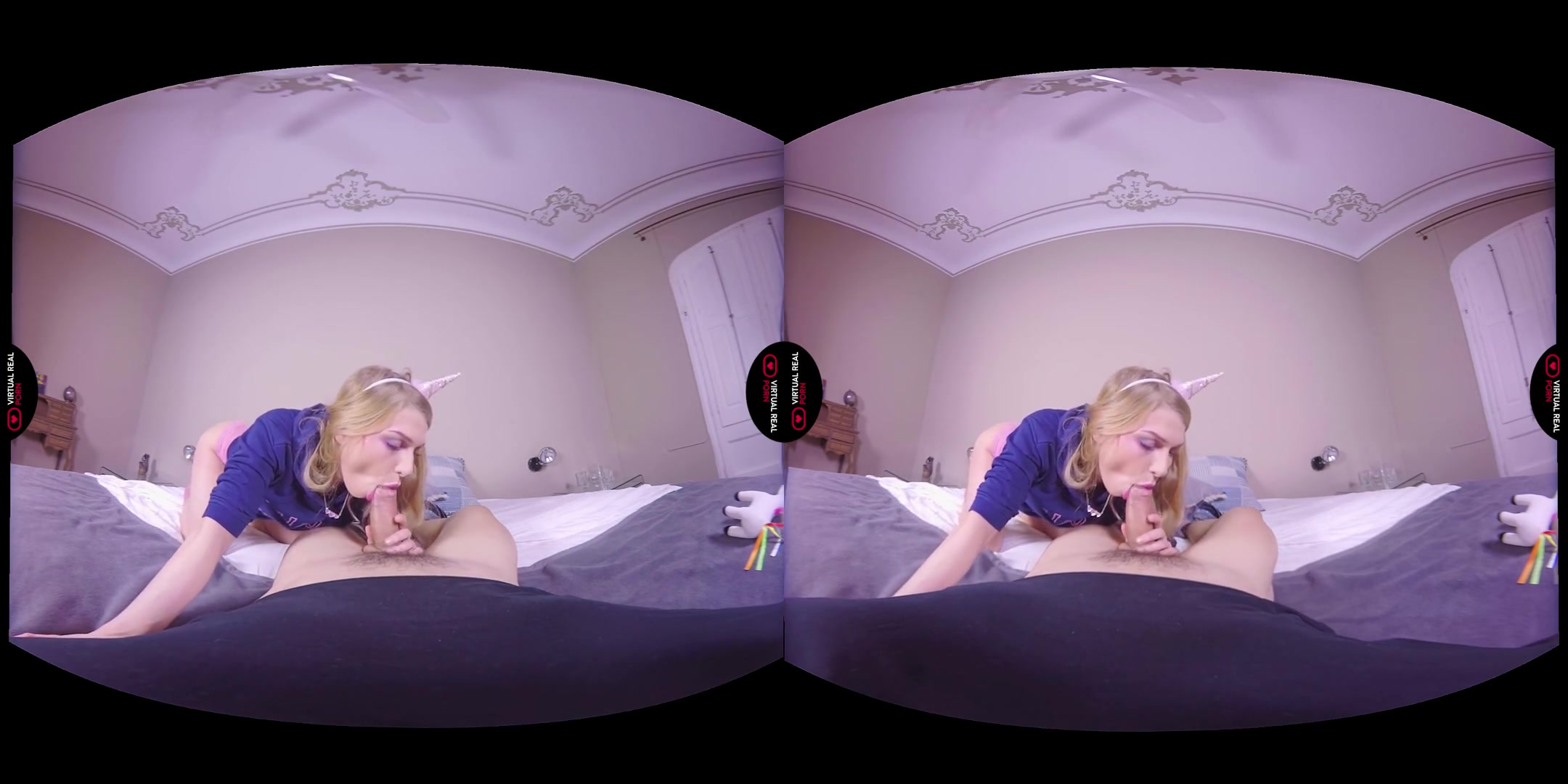 Lucy Heart in Unicorn Kingdom - VirtualRealPorn
