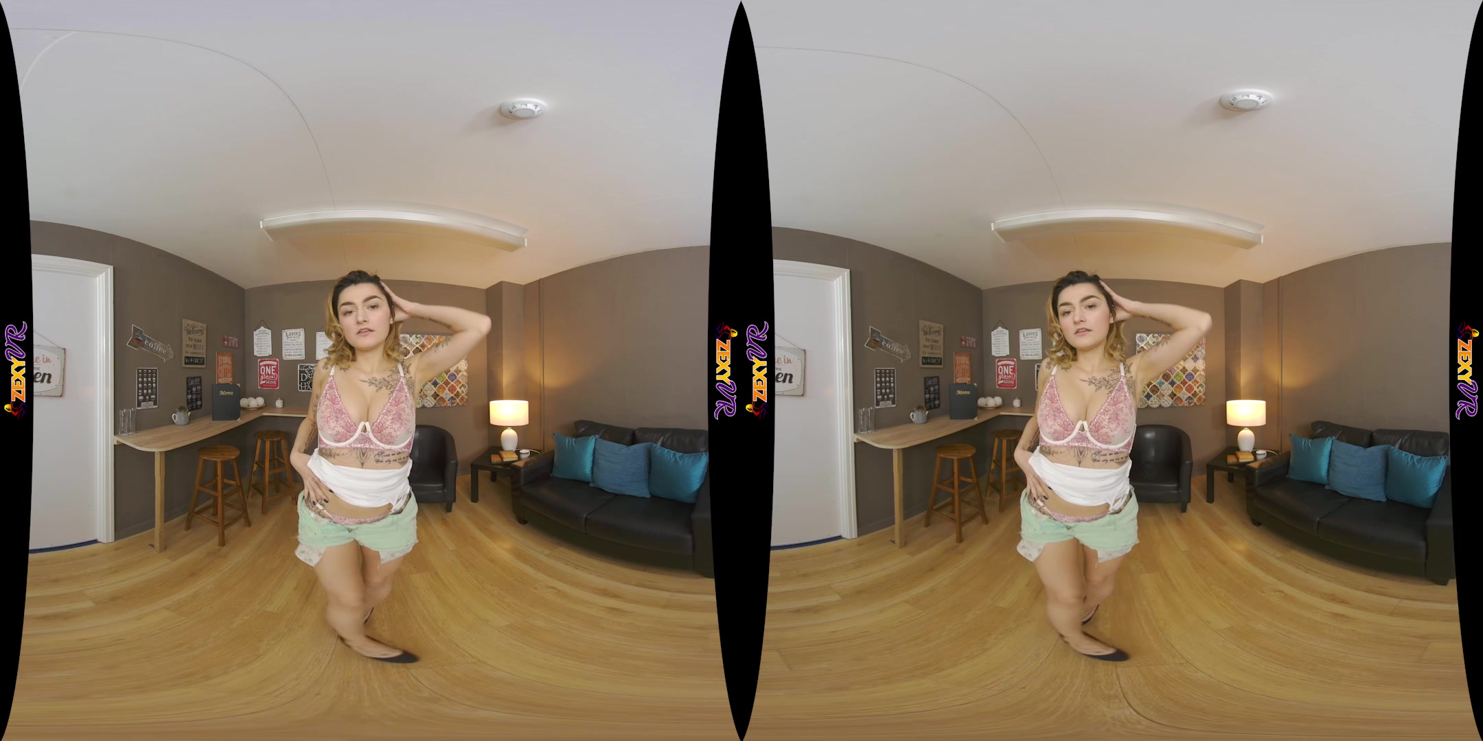Strip Time featuring Callie T - ZexyVR