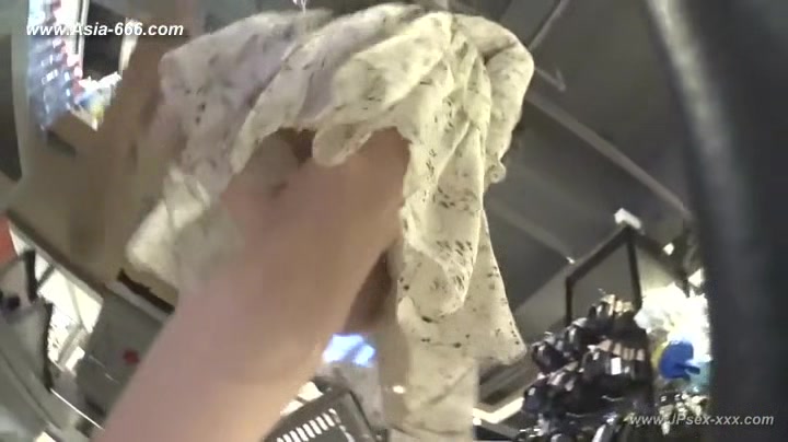 peeping chinese amateur upskirt.45
