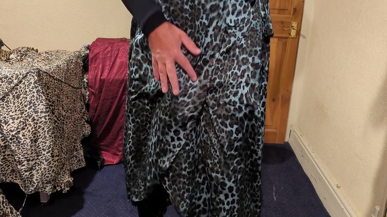 Sarah Shows What Satin Wrap Skirts Are Good For