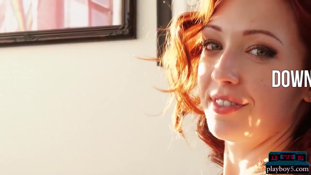 Petite Redhead 18-year-old Model Horny Striptease