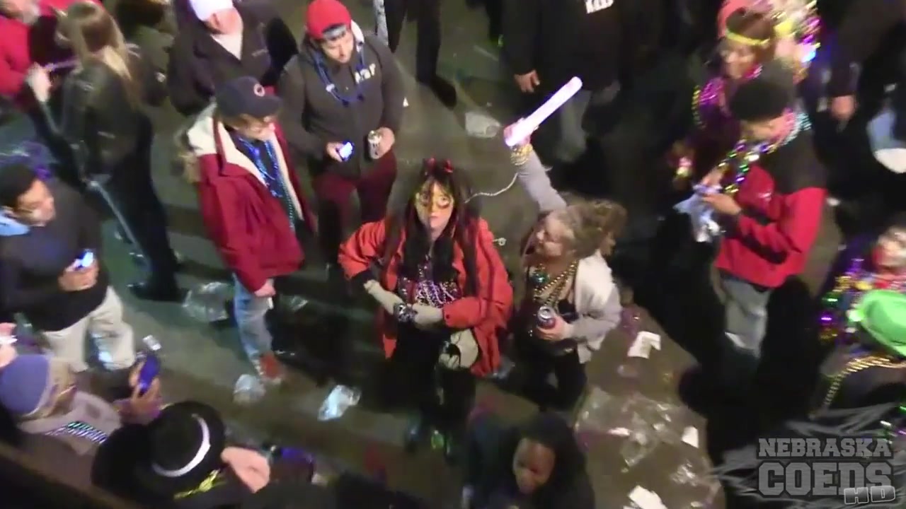 Mardi Gras 2016 Titties In Public New Orleans - NebraskaCoeds