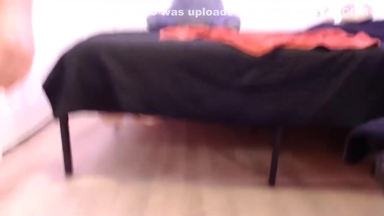 Ginger Crvy Slut Lexi Squirting Like A Fountain