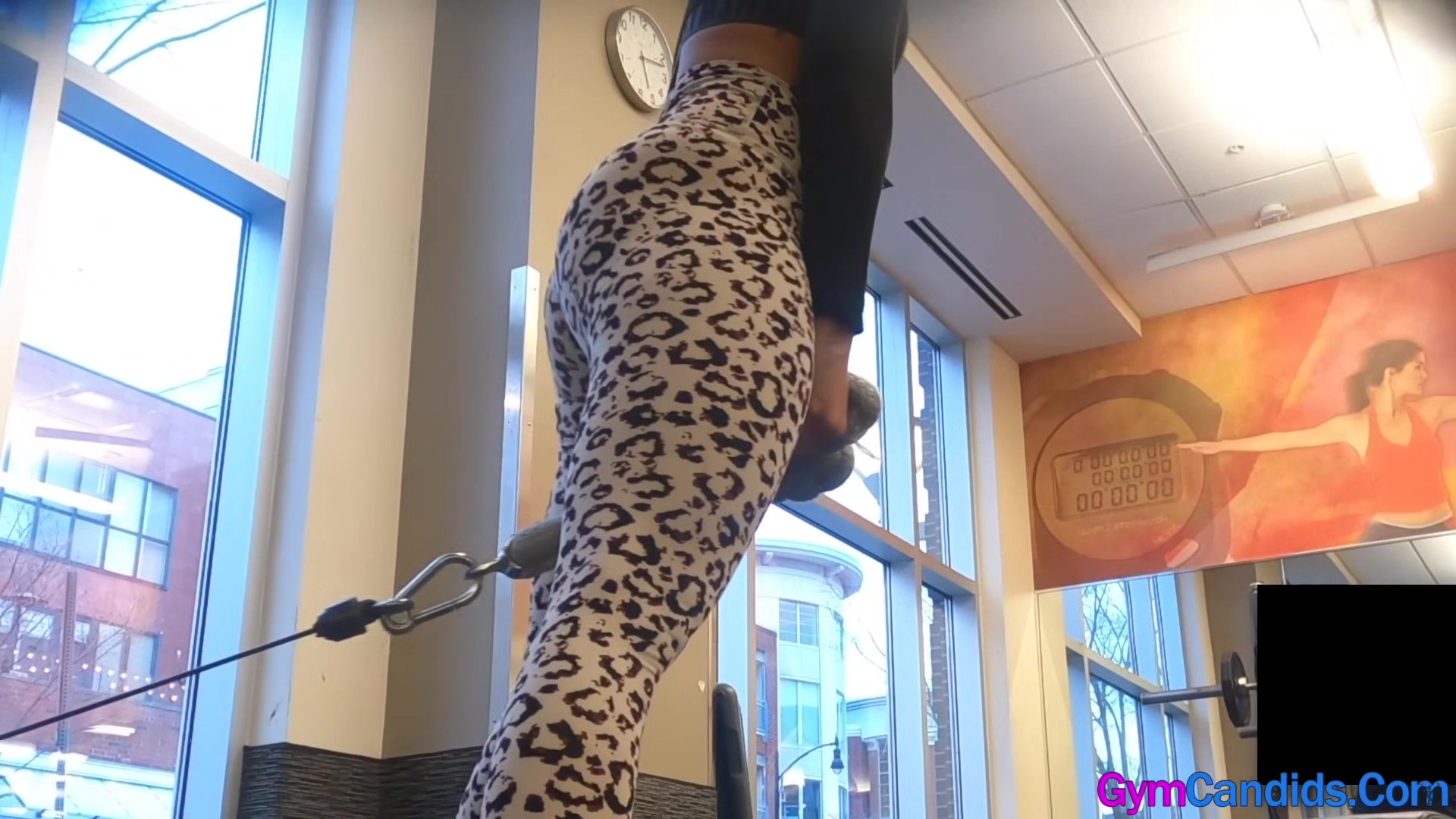 Blonde Ass in Leopard Leggings Candid