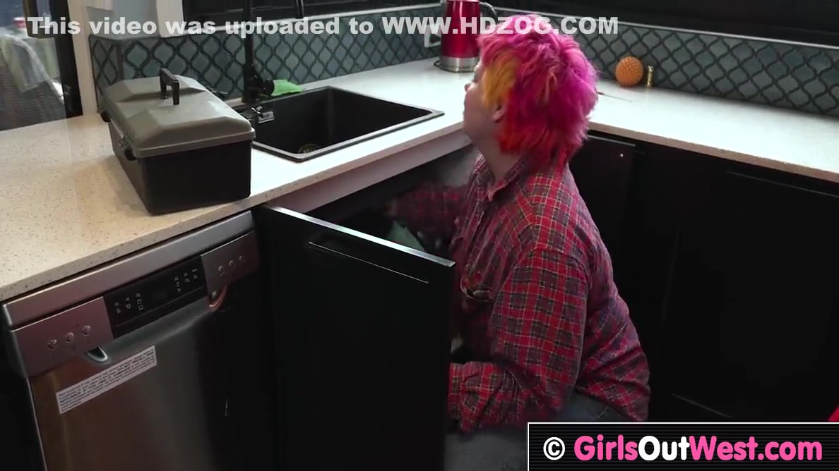 Hirsute Lesbian With Big Clitoris Fucks Hot Shaved Milf