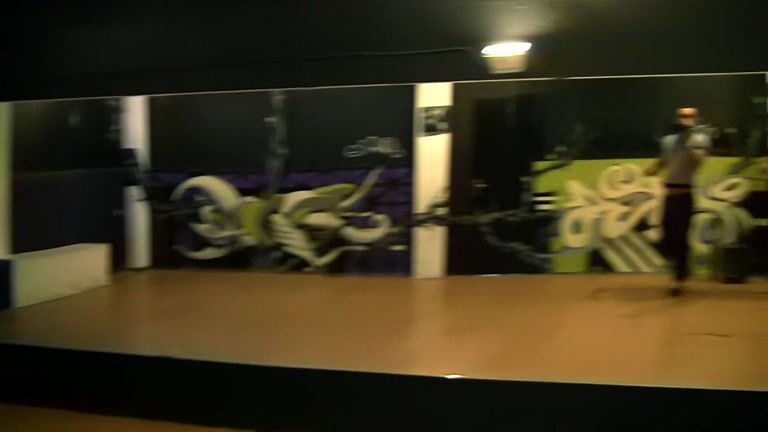 Real live fuck in a dancing studio