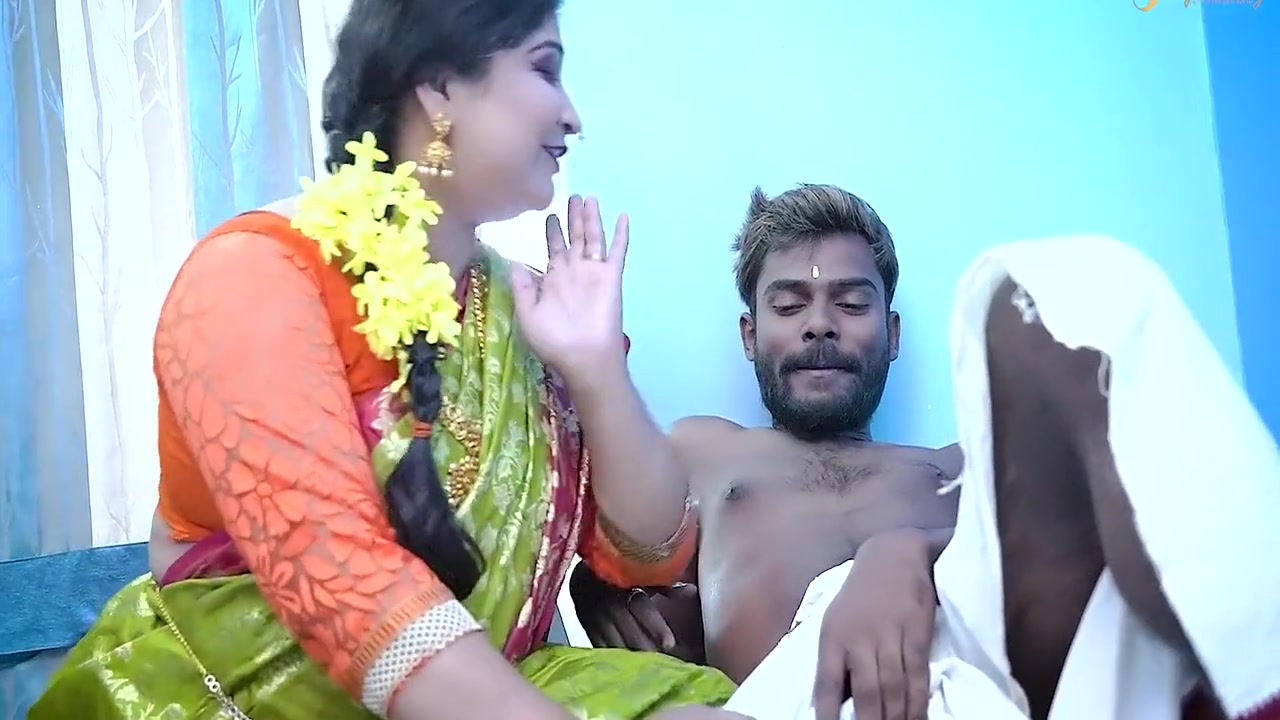 Morning Sex In My Early With A Big Tits Milf Lady In South Indian Style