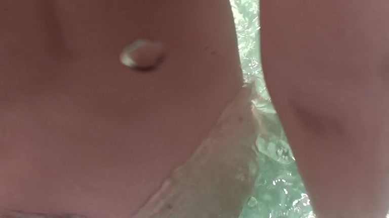 Romantic sex on the beach video