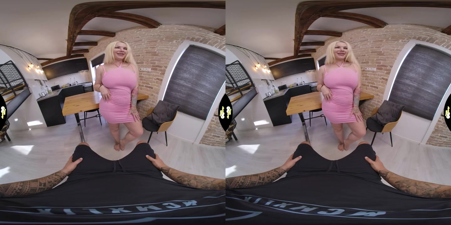 Sex with BBW - SqueezeVR