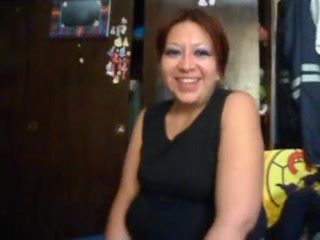 MILF agrees to stretch her mouth with my rod for a few bucks