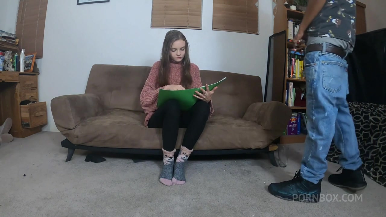 Got pissed On While Trying To Work! (Jessae Rosae x Savory Step father) - PissVids