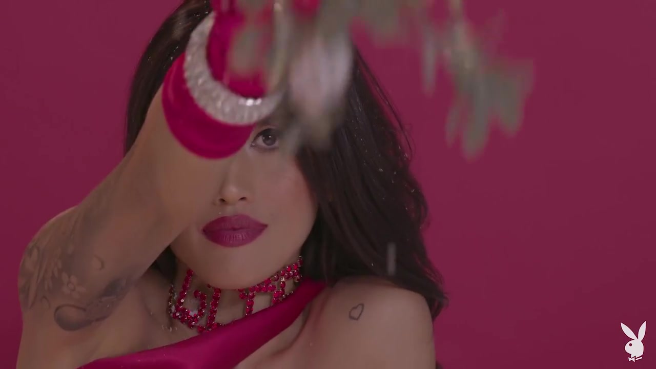 Roxy Ferrari Giftwrapped