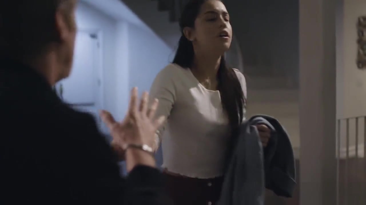 Babysitter teen 18+ makes a generous deal with the Step dad