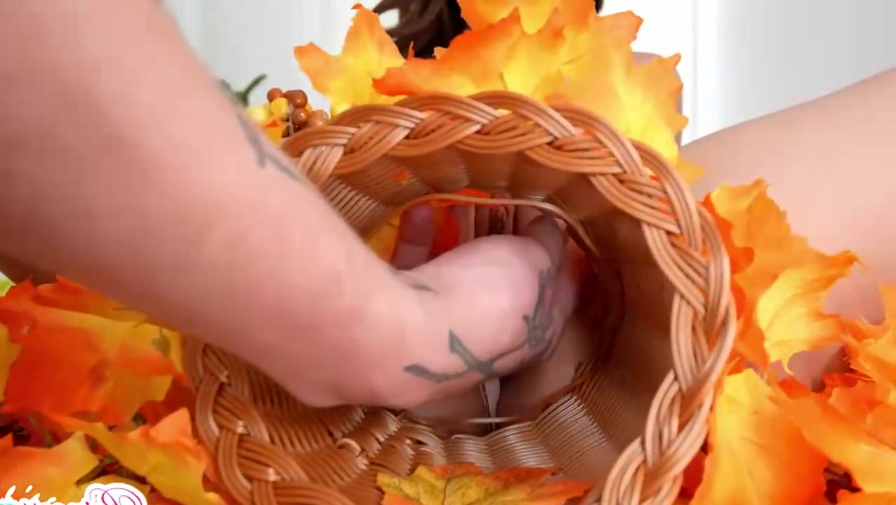 carve my pumpkin, stepbro