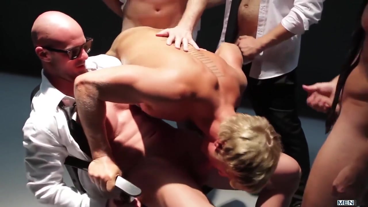 Tommy Defendi, Rex Roddick And Gavin Waters In Tattooed Twink Gets Fucked