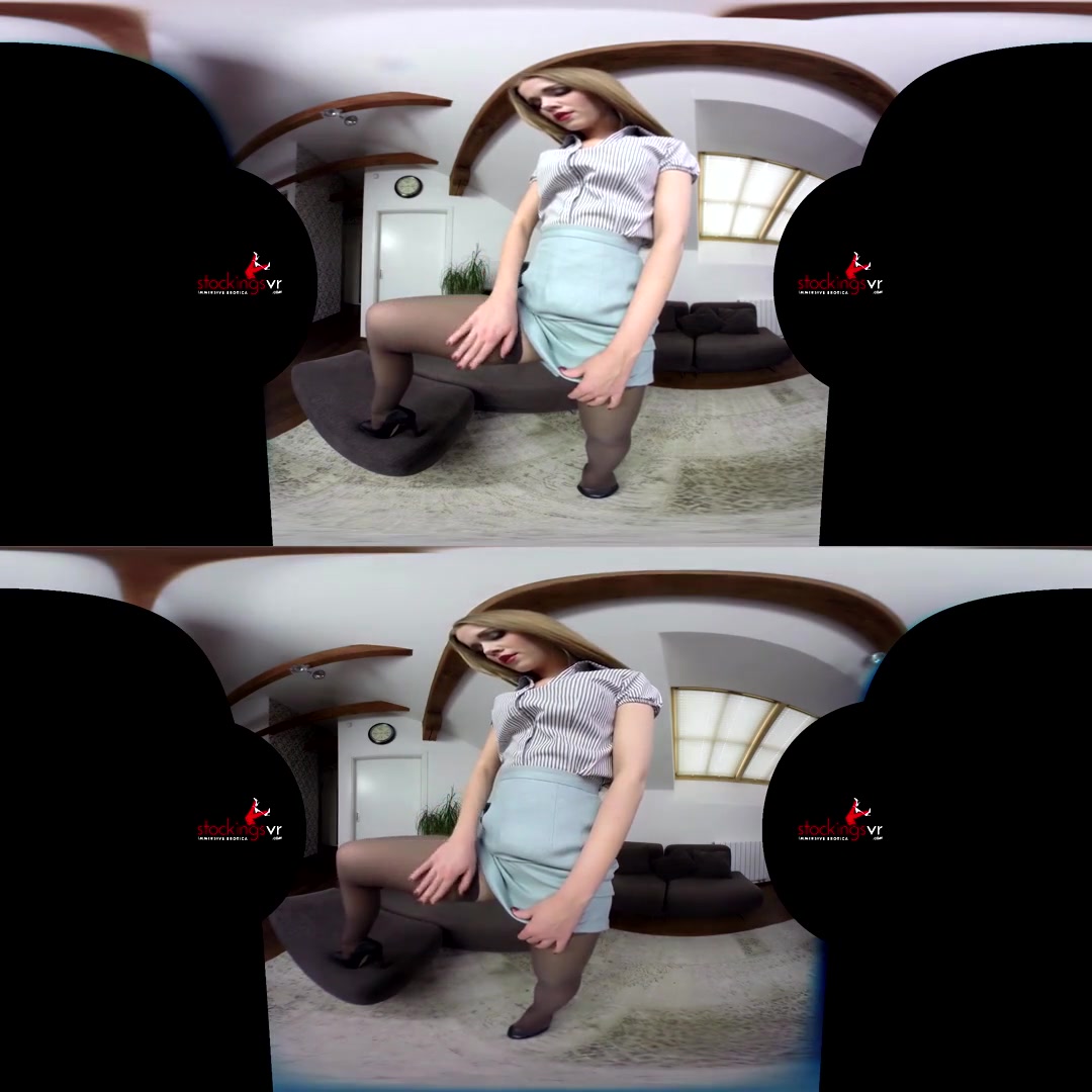 Alexis Crystal in Passion For Pantyhose Alexis Crystal - StockingsVR