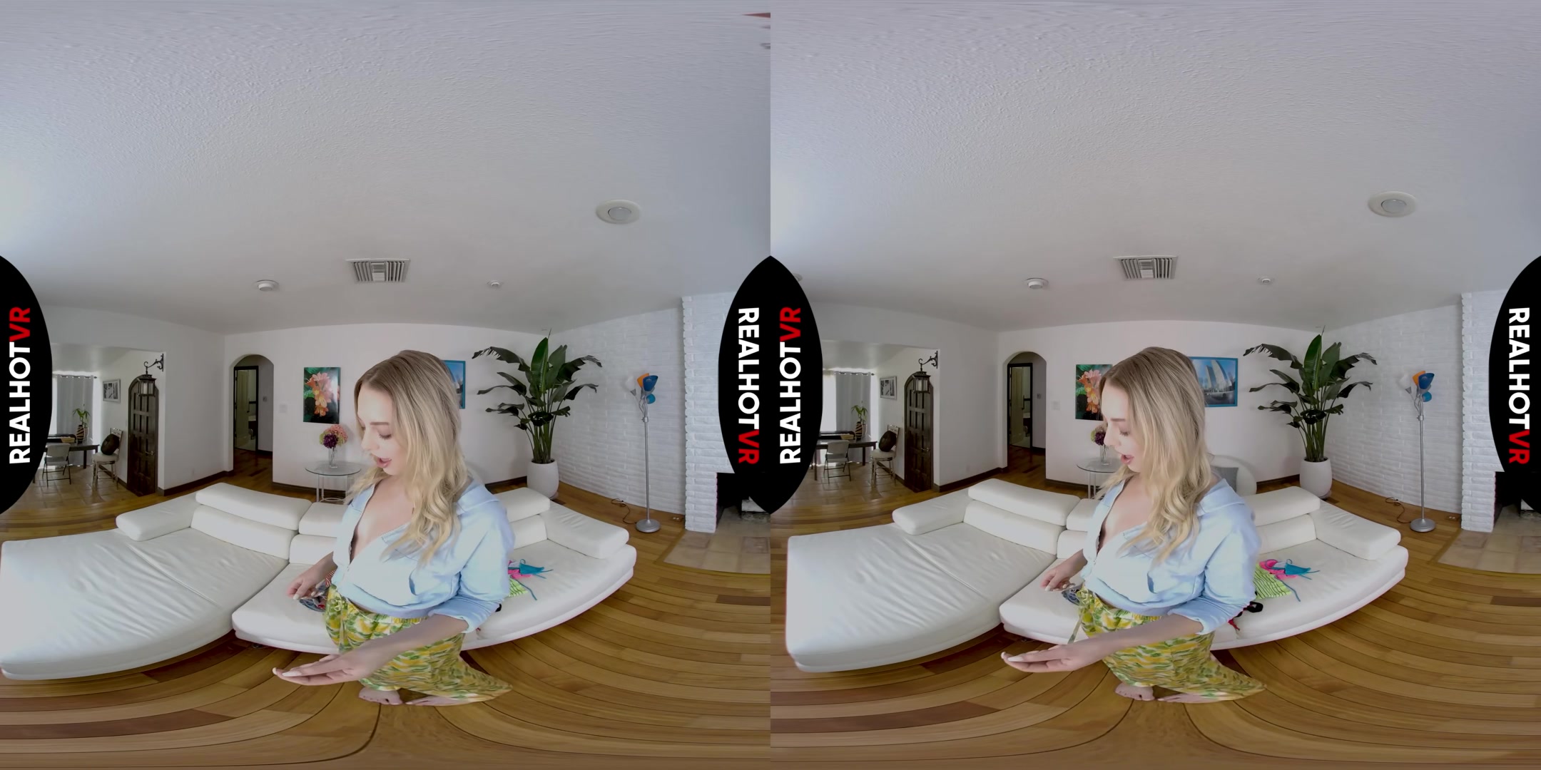 Behind The Scenes With teen 18+ Hottie Lily Larimar - RealHotVR