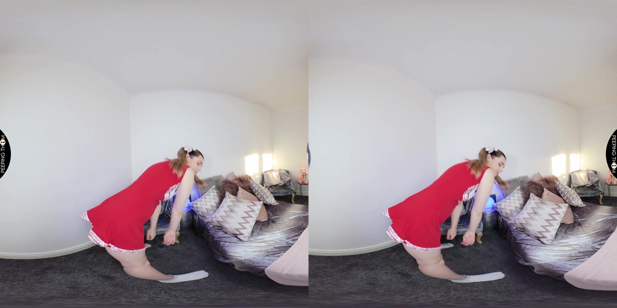 Cheerleader Teaser - PeepingThom
