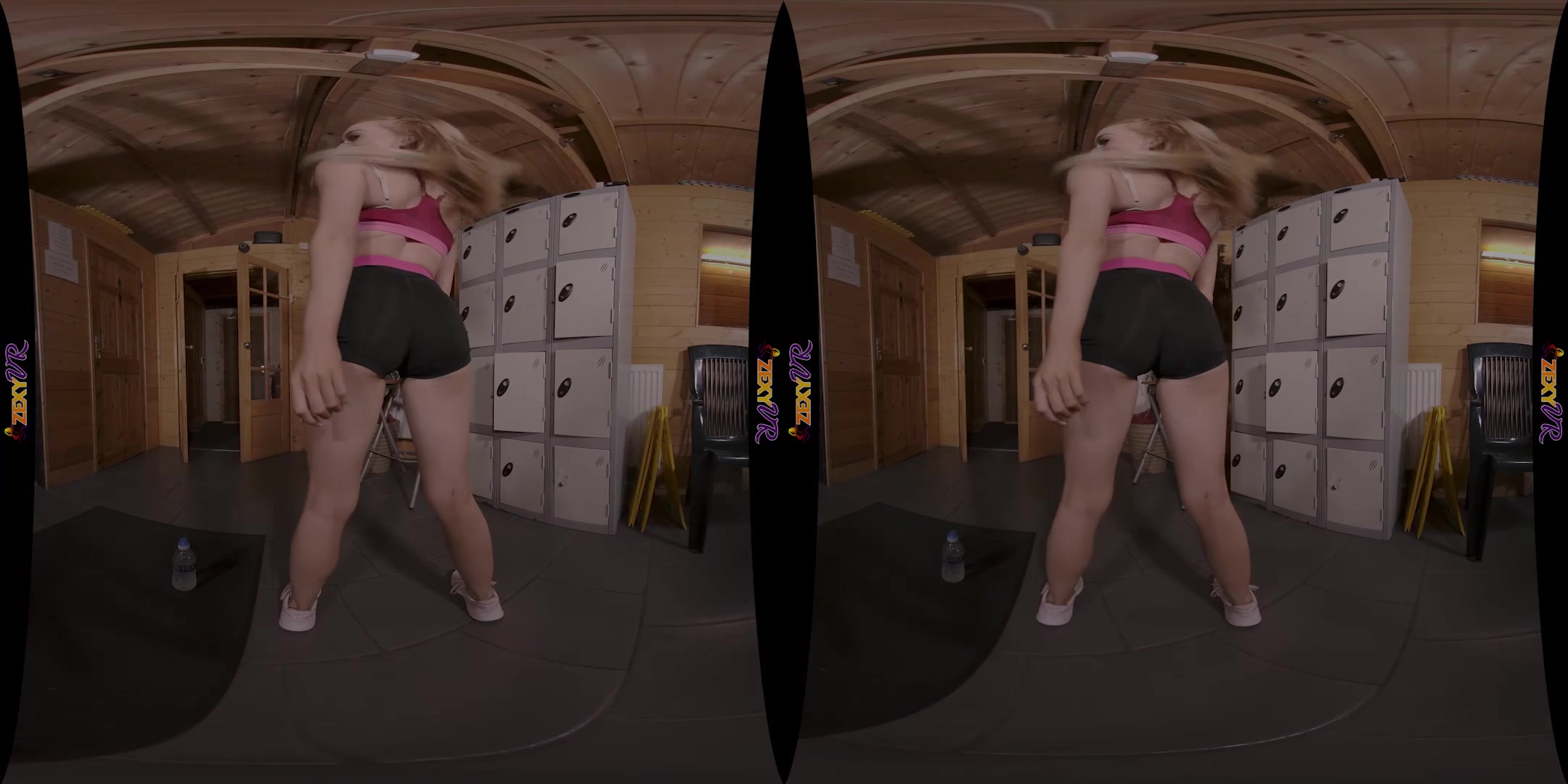 Your Personal Trainer featuring Lizzie - ZexyVR
