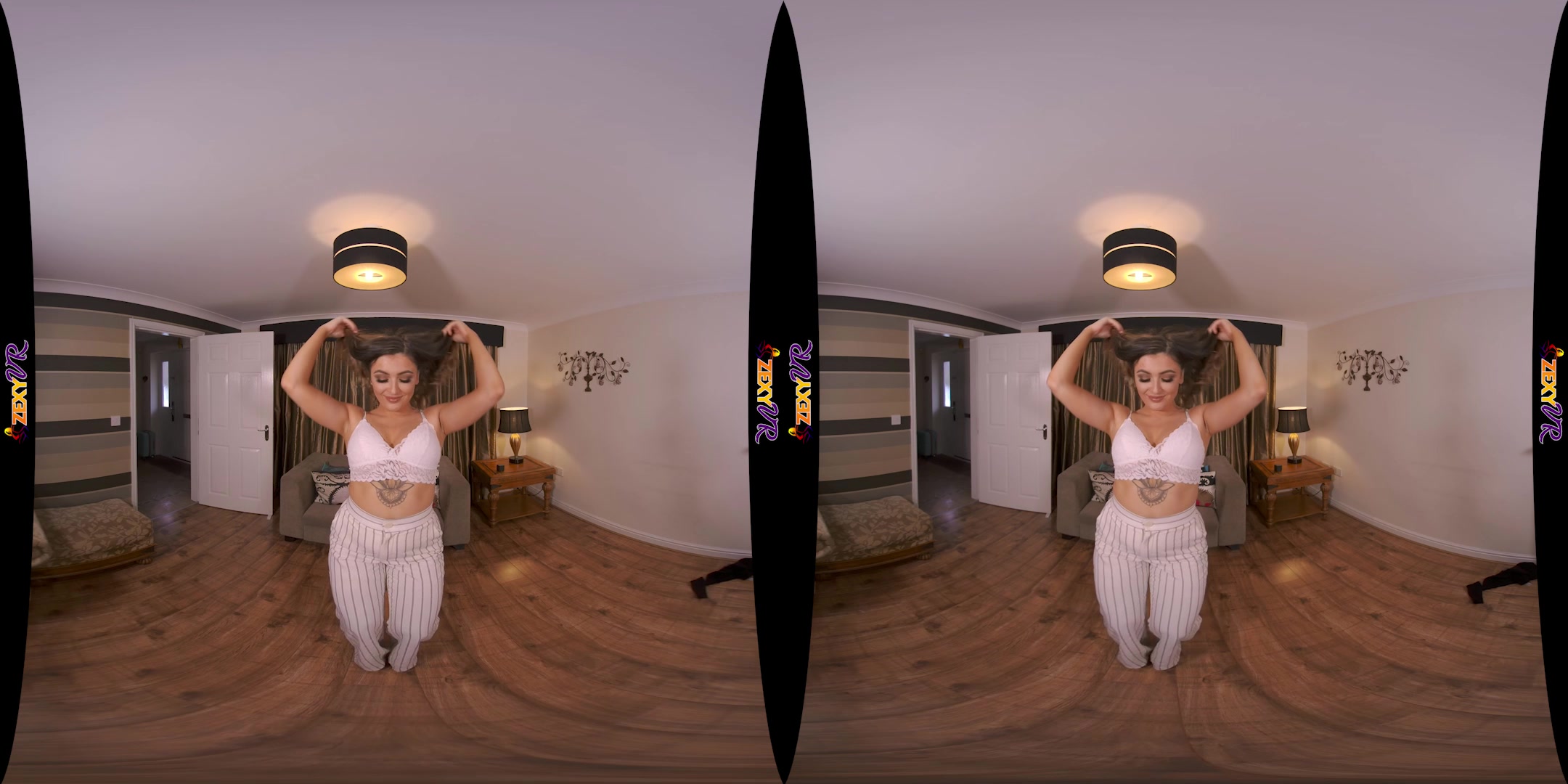 Strippergram featuring Blossom - ZexyVR