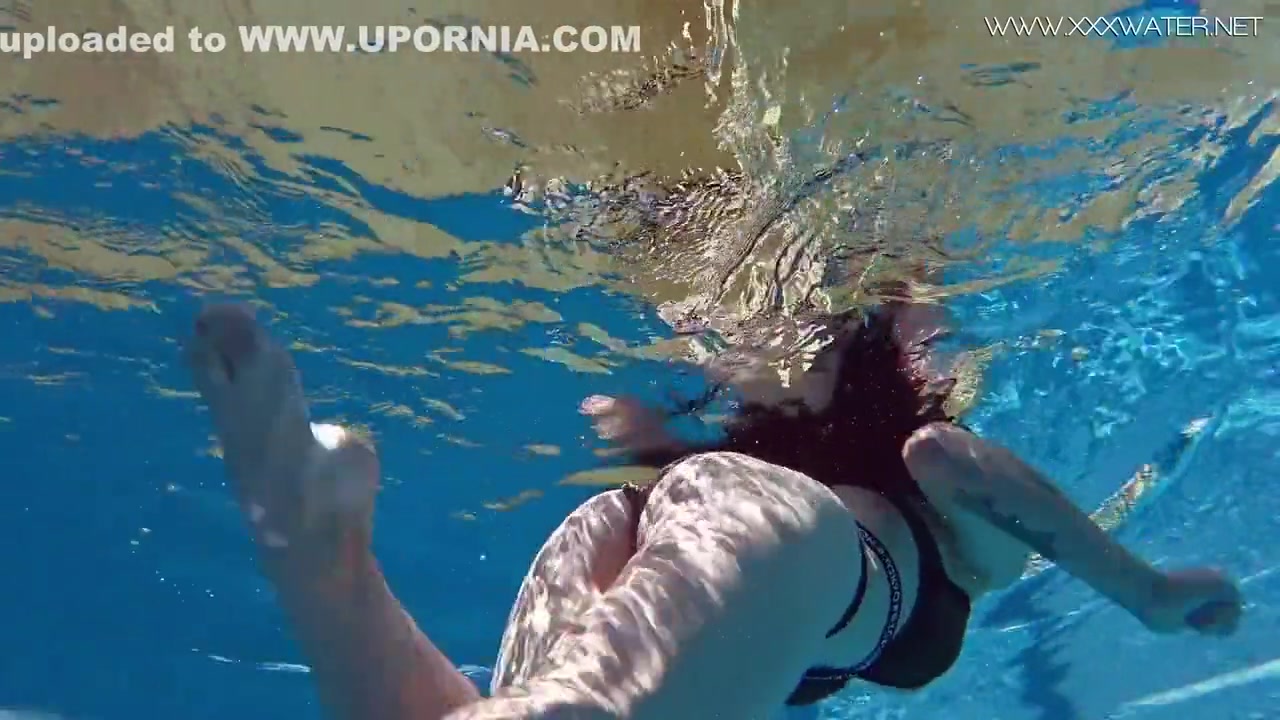 Swimming Pool Dark Hair Big Ass Babe Sheril