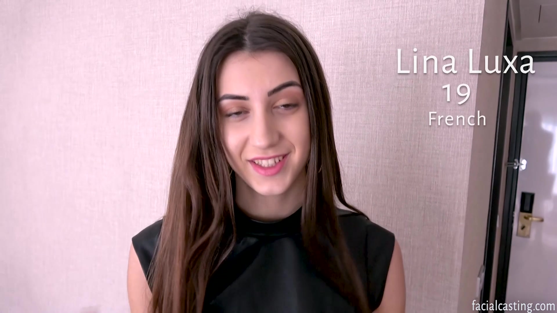 Lina Luxa - Sex Movies Featuring Facialcasting