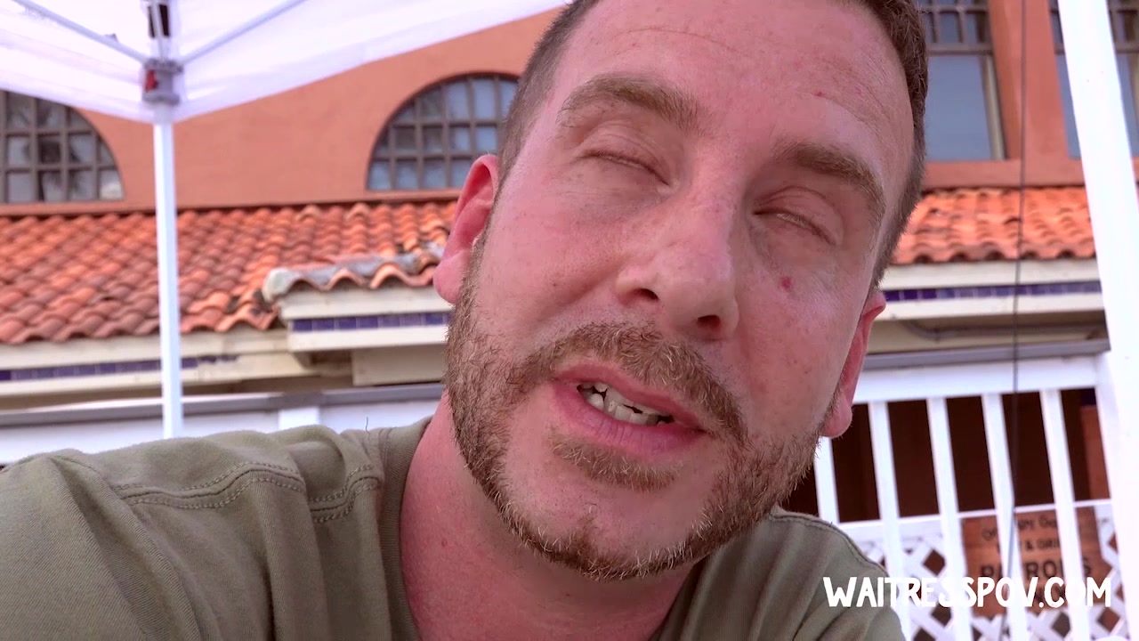 Waitress POV - Lola Fae - Overworked Squirter