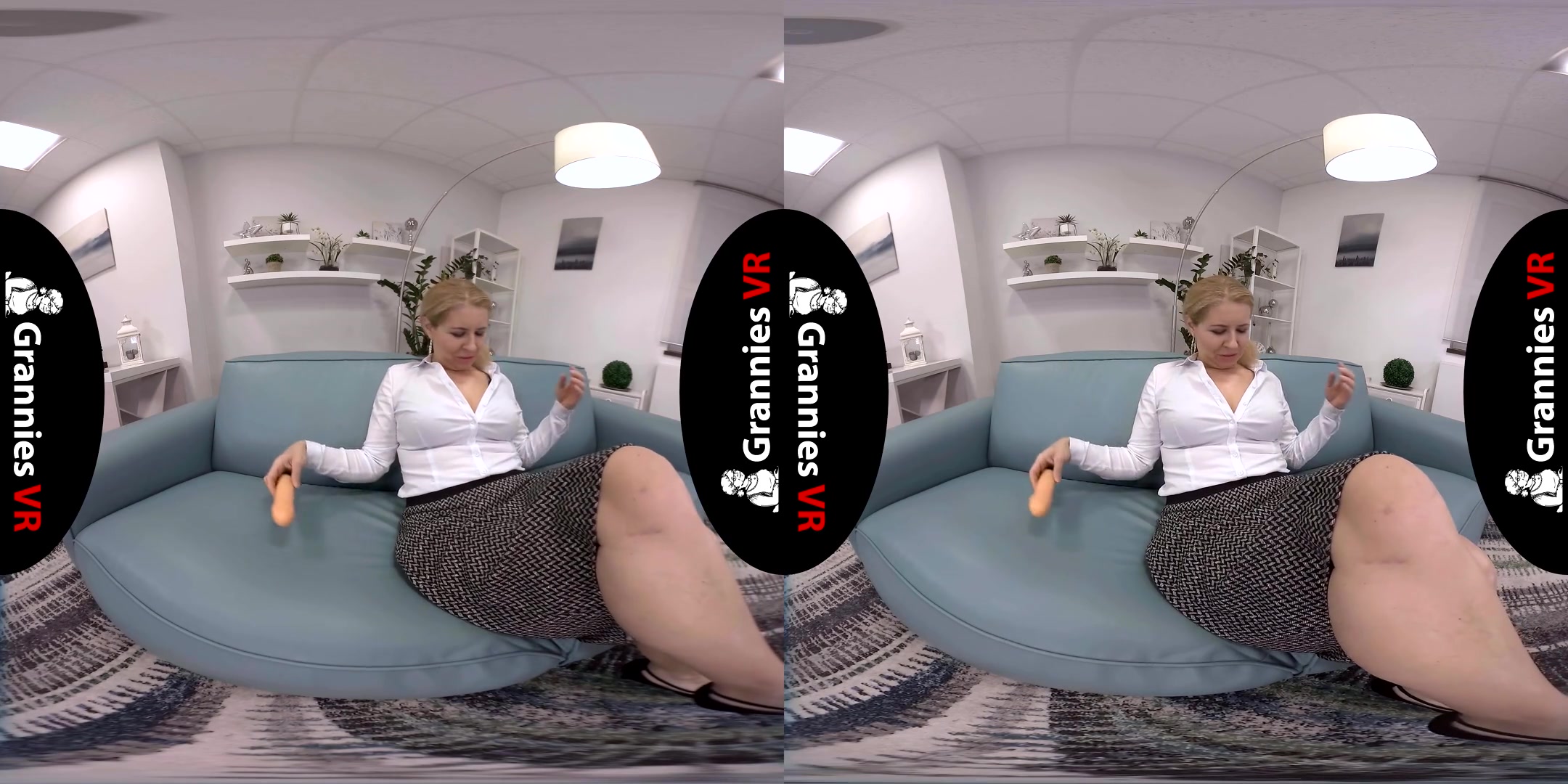 Lady Martha Solo - Mature Toying Shaved - SexLikeReal
