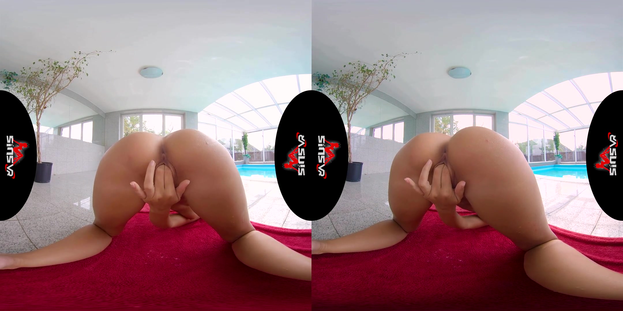 Lola Myluv in Lola Myluv - By the Pool - SinsVR