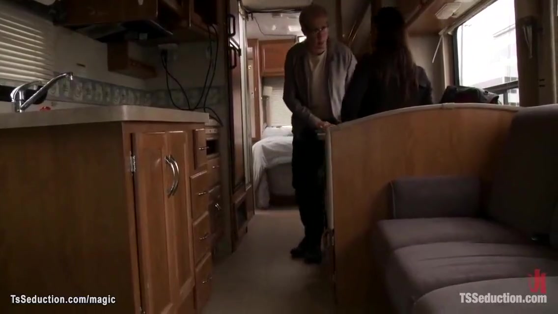 Shemale Dominating Man In The Camper 5 Min