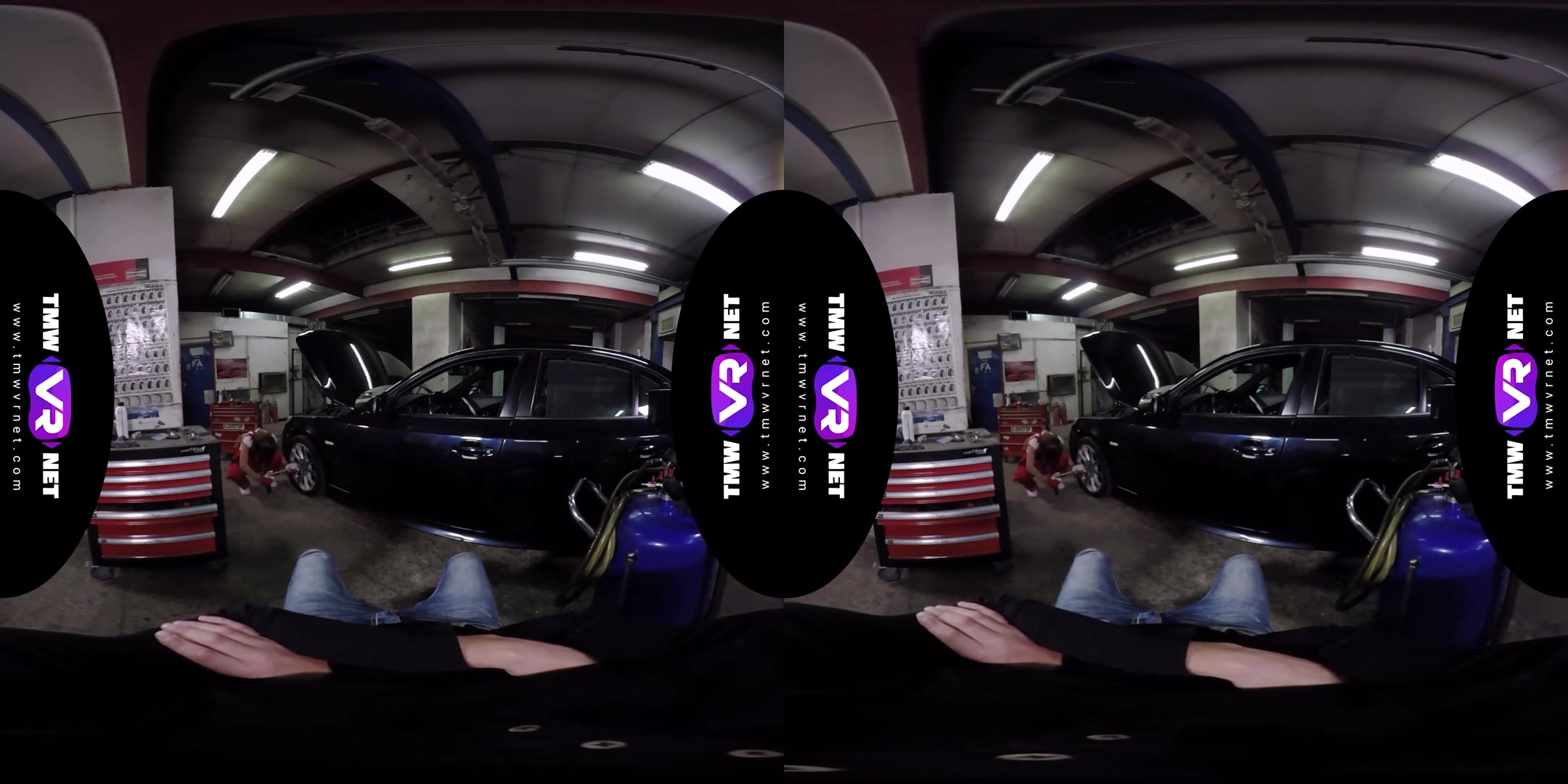 Tera Link in Hot Car Mechanic Offers Extra Sex Services - TmwVRNet