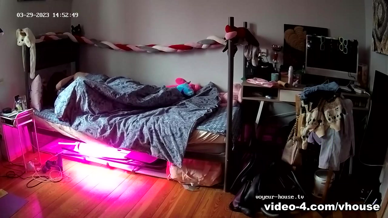 Lita and Cadon hard sex and facefuck in guestroom, Mar29/23 - Voyeur-House