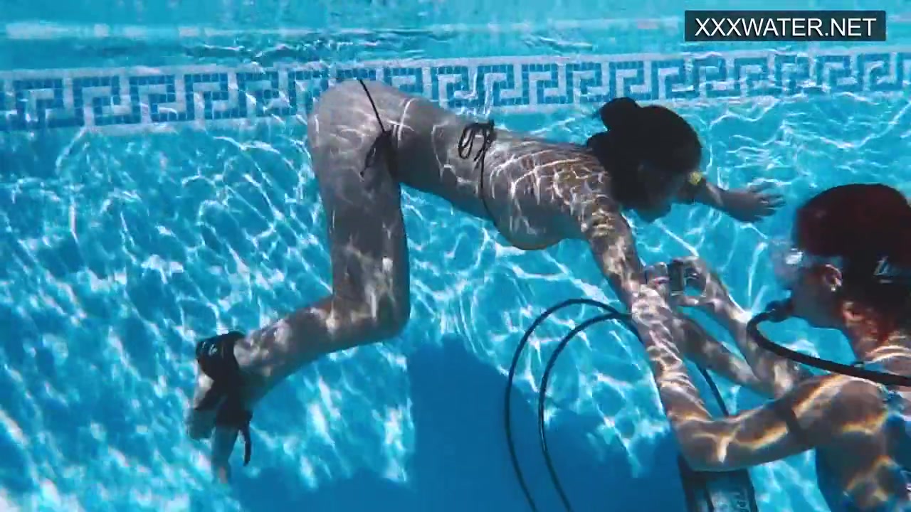 Hardcore Swimming Pool Fucking Big Dick With Polina