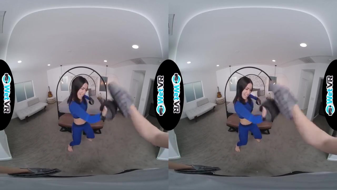 Virtual Reality And Alina Lopez In Horny Student 18+ Fucks Her Trainer