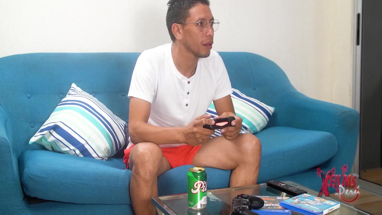 Young Man Reunites With His Cousin After Years And They End Up Playing Doctor just Like In The Old Days