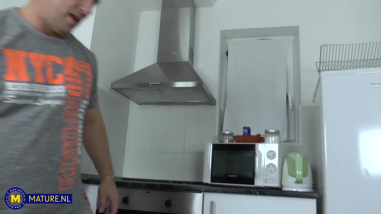 Viana Is A 55 Year Old Skinny Cougar Who Fucks A Stranger At His Home After A Short Encounter