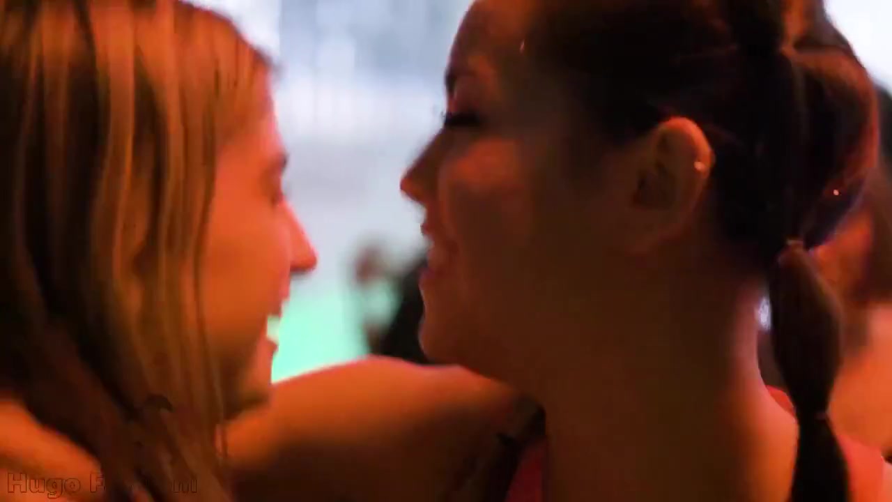 Gabriela Lopez, Whitney Wright And Kristen Scott In Hot Lesbian - Porn Music Video