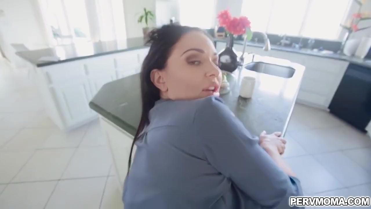 Brooke Beretta - Tasting Her Stepsons Cock And Taking It