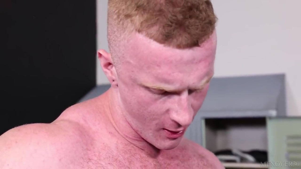 Making Gains & Horned Up With Brody Fox