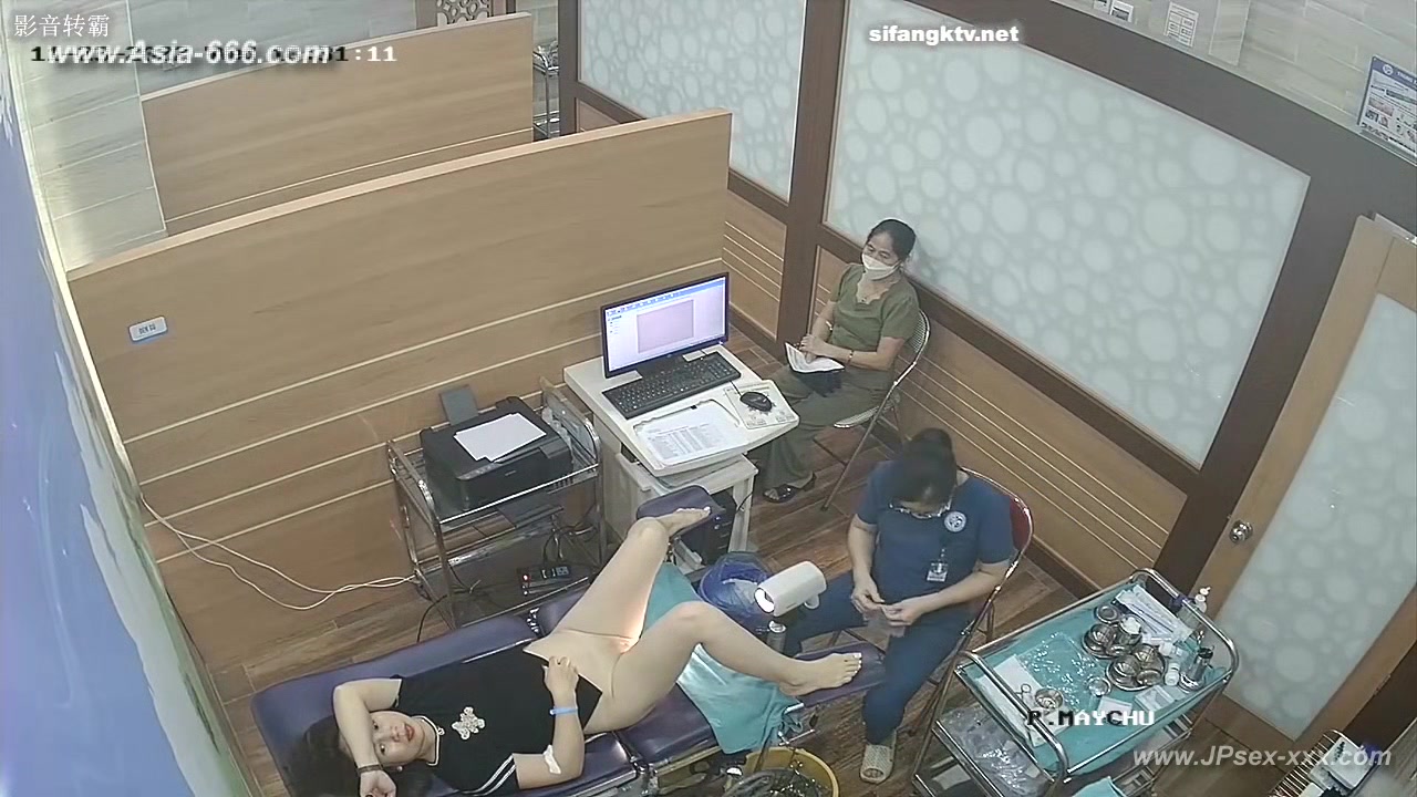 Peeping Hospital patient.20
