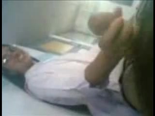 Nun from Sri Lanka gives blowjob to some lucky dude