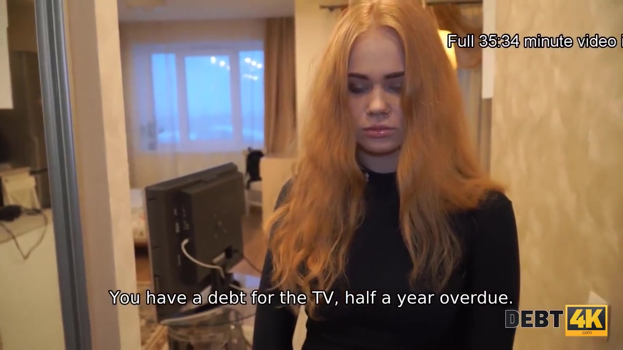 Bimbo Waitress Delays Paying Off The Debt With Help Of Sex