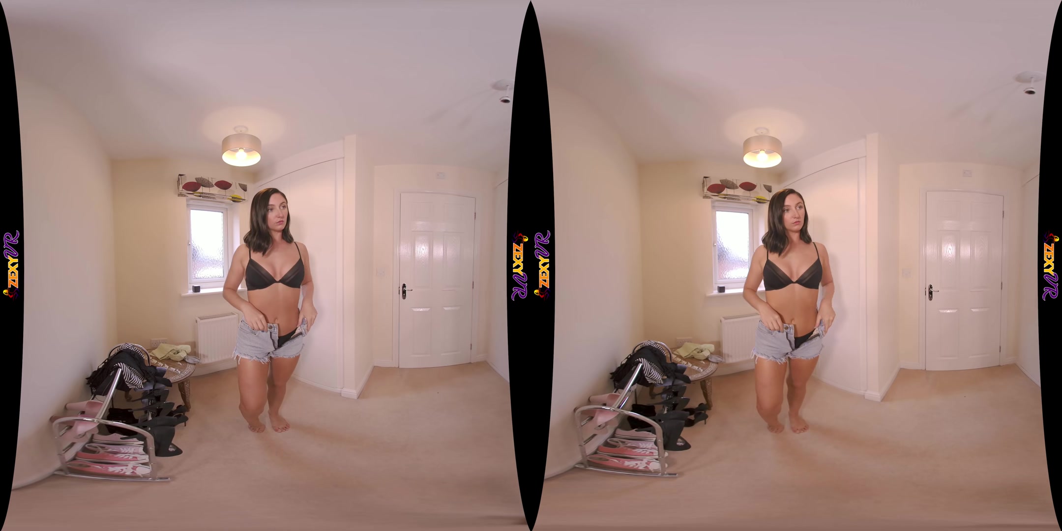 Watch Me Strip - ZexyVR