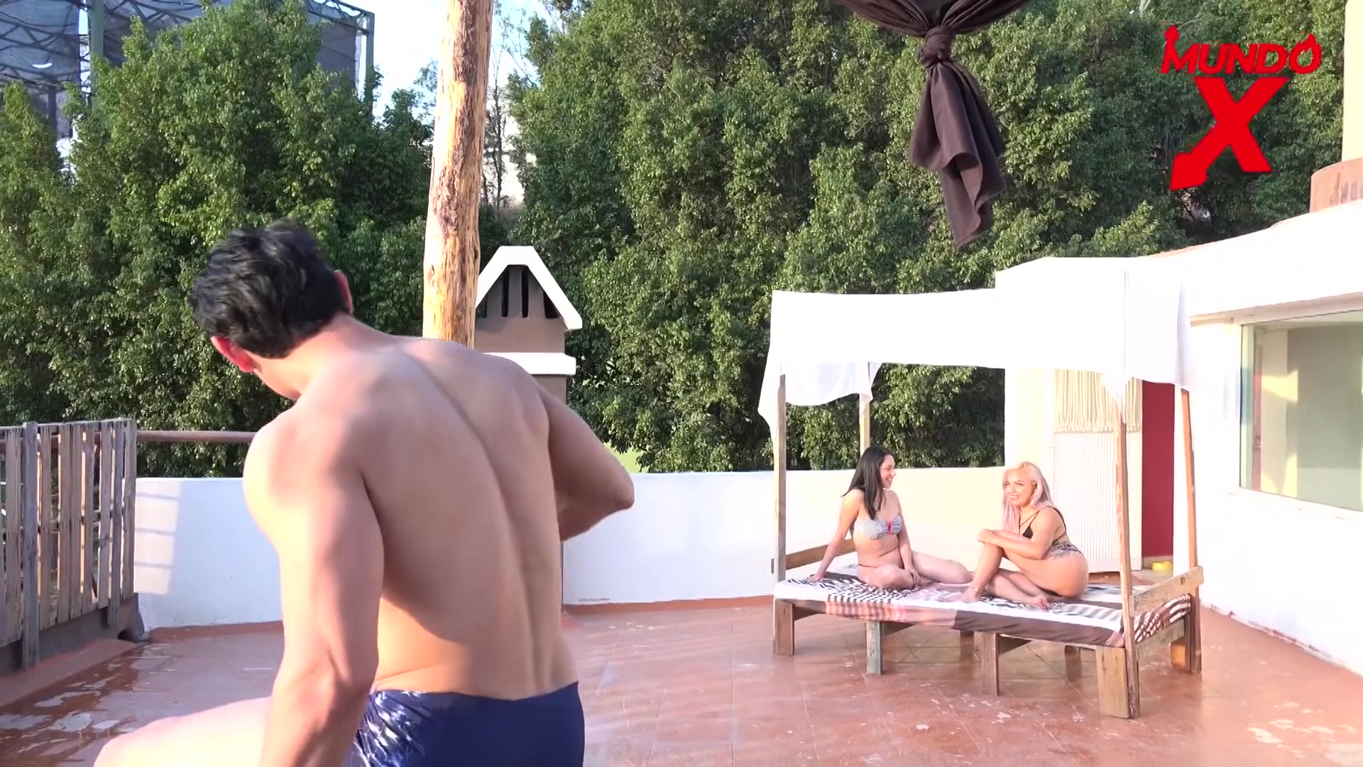 Salvavidas Al Rescate - Mundo X